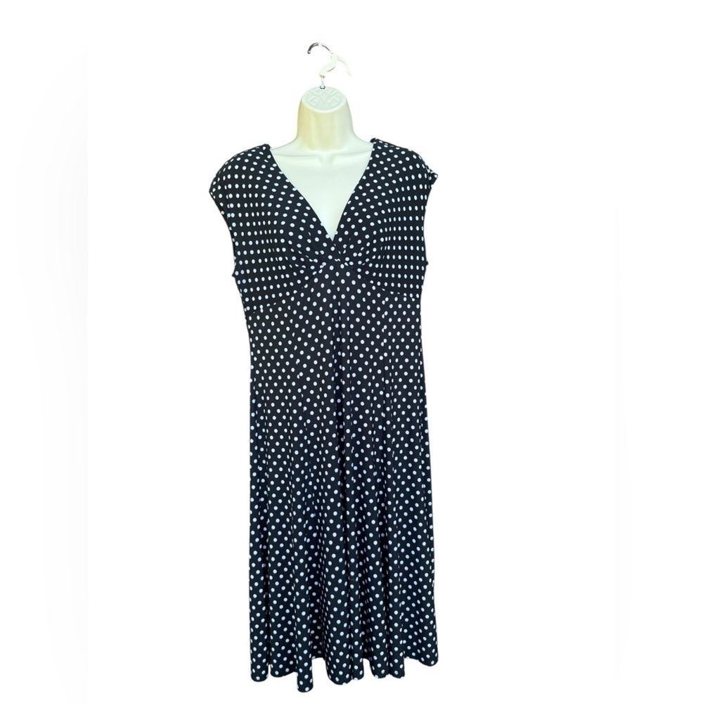 Chaps Women’s Black Short Sleeve Polka Dot Dress V Neck Size Large Classic